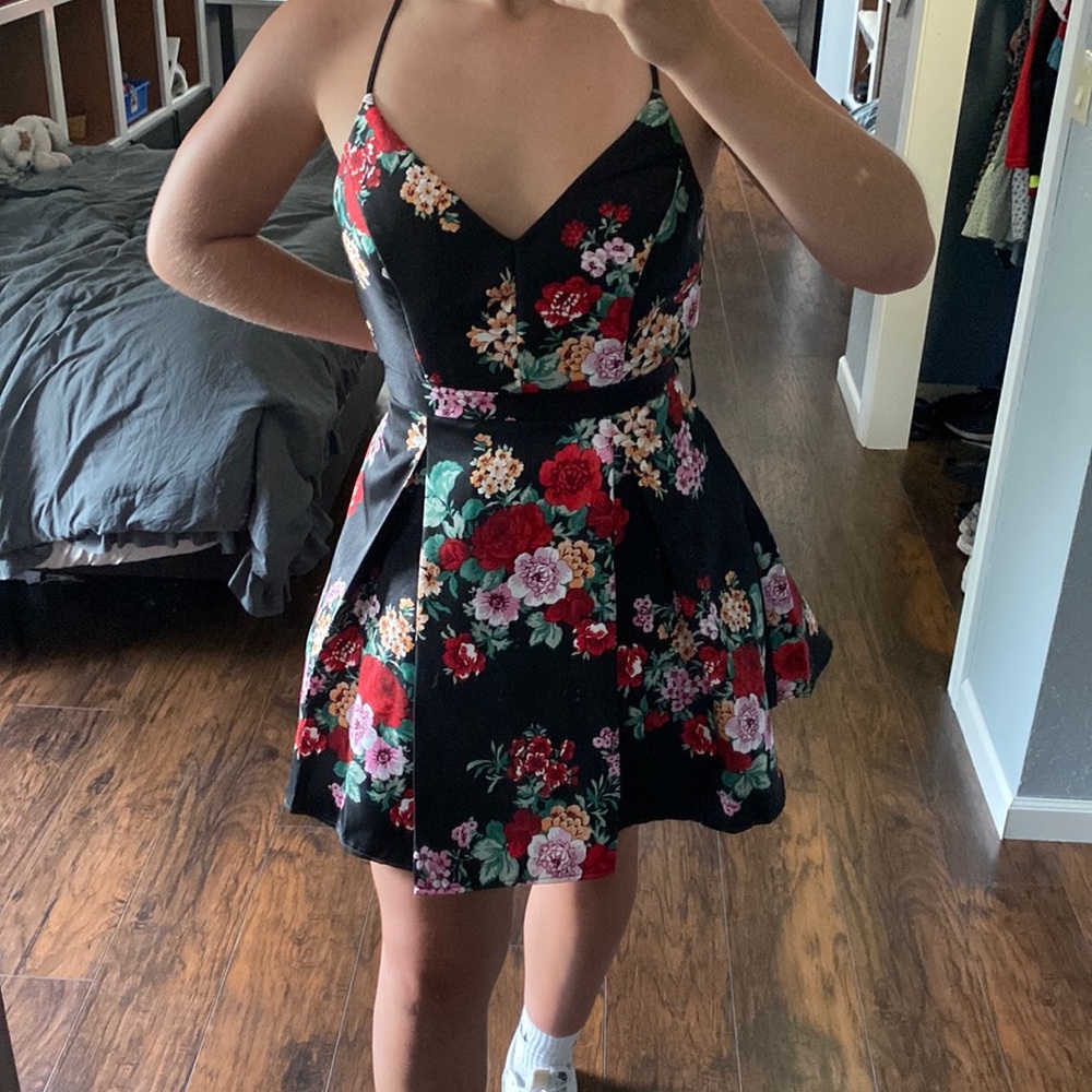 Floral B Smart Homecoming/Formal Dress, Size 15